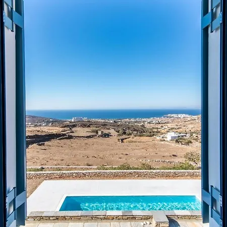 Blue Serenity Tinos Triandáros