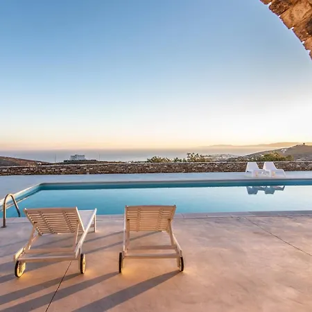 Blue Serenity Tinos Villa *