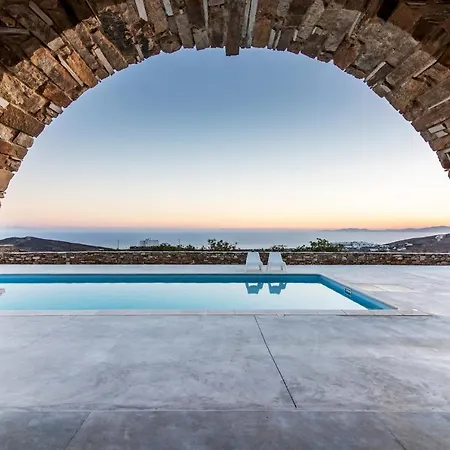 Blue Serenity Tinos Villa *